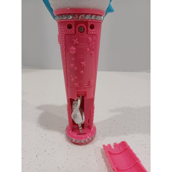 JoJo Siwa Just Play Light-Up Glitter Microphone Sings Works Tested Aux Cord - Picture 3 of 5